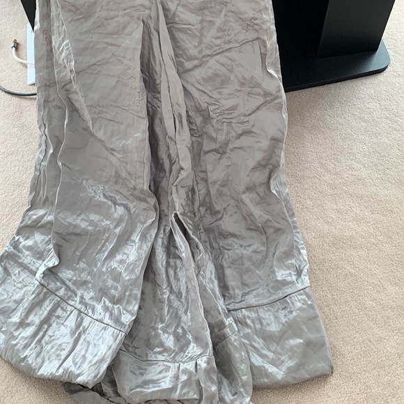 Full length silver Nicole Miller gown - Picture 6 of 10